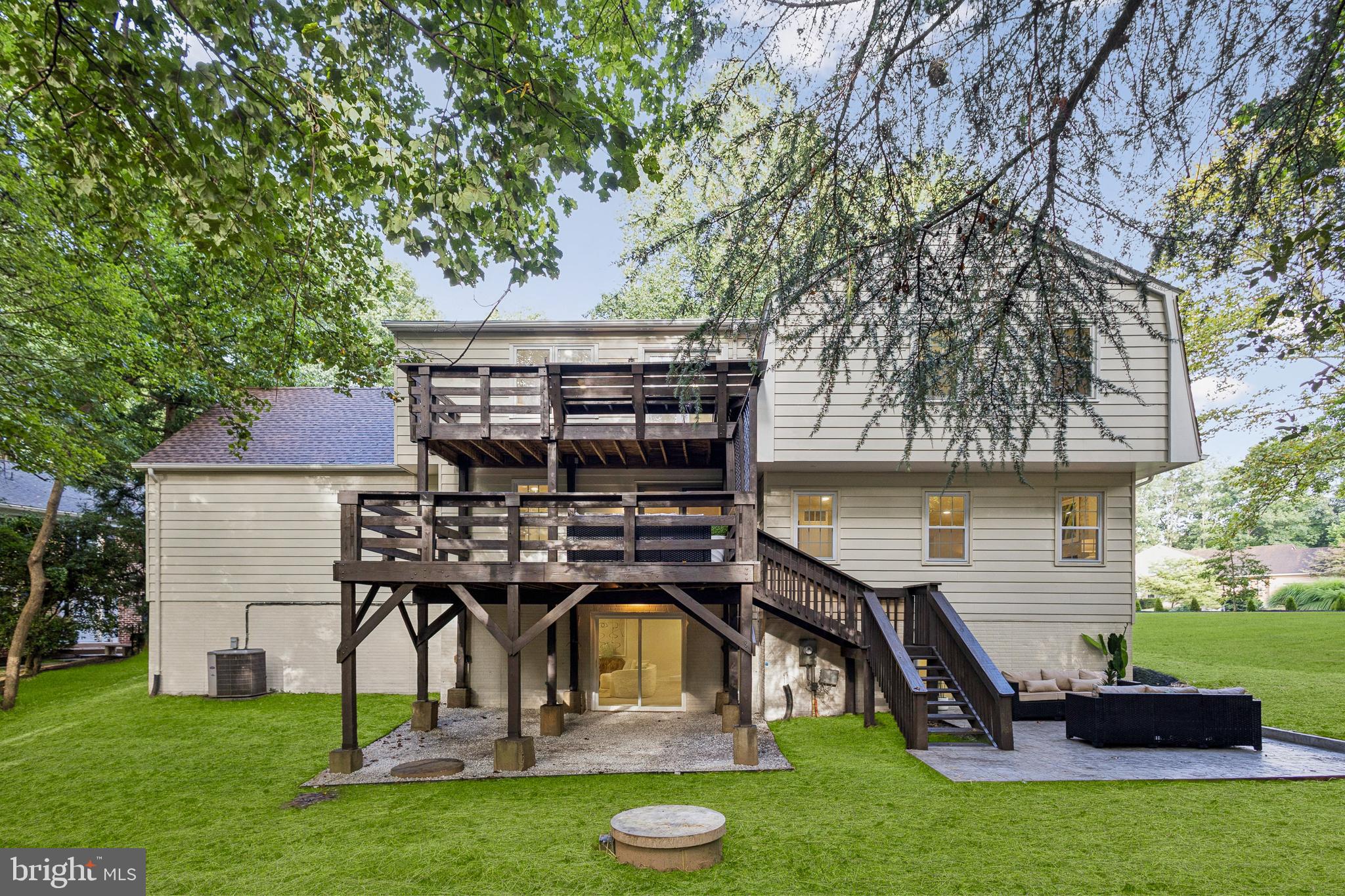 3124 Miller Heights Road Oakton, VA 22124 - Photo 45 of 48 Gallery Image 45