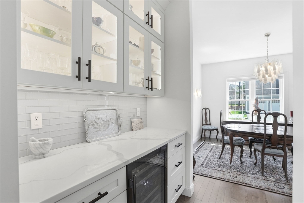 10 Cranberry Road Plymouth, MA 02360 - Photo 6 of 26