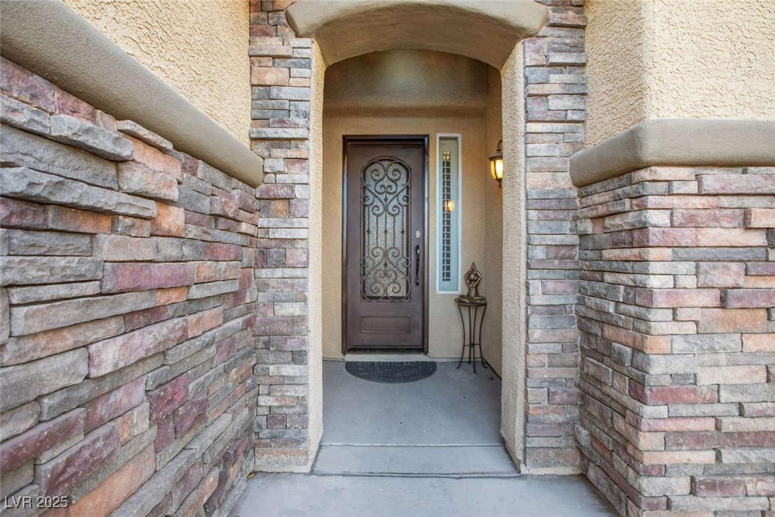 1137 Glistening Point Avenue Henderson, NV 89015 - Photo 2 of 39