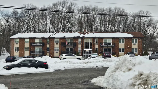 $165,000 | 57 Balance Rock Road, Unit 17, Seymour, CT 06483