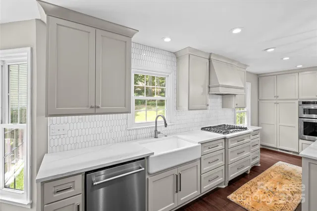 $6,000 | 2544 Ainsdale Road, Charlotte, NC 28226