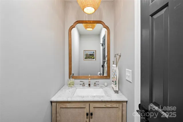 $6,000 | 2544 Ainsdale Road, Charlotte, NC 28226