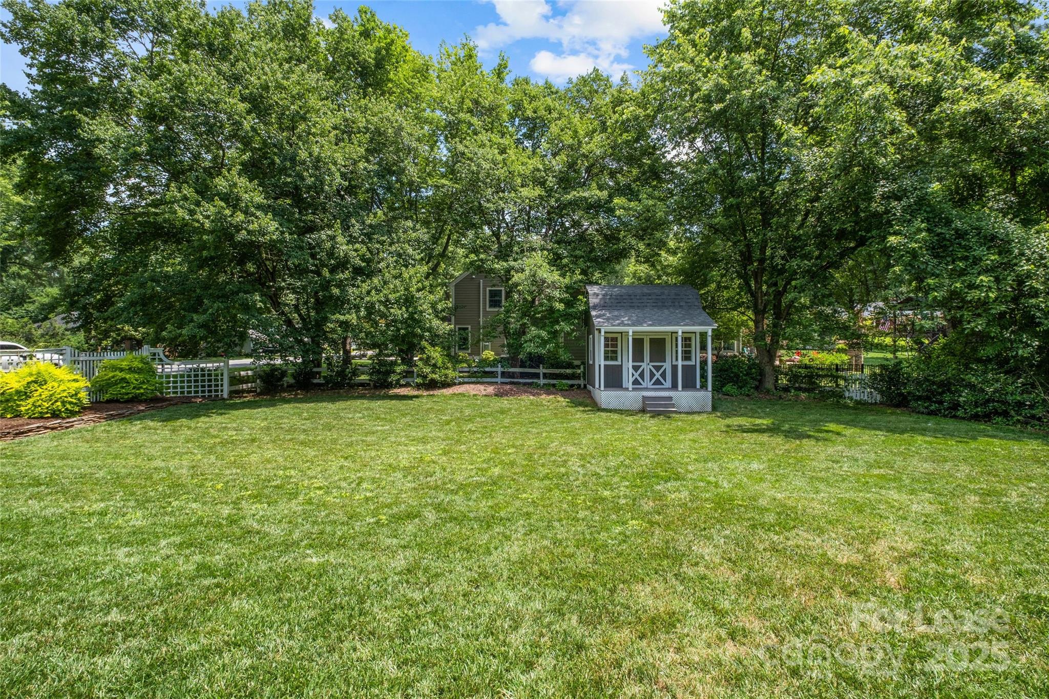 2544 Ainsdale Road Charlotte, NC 28226 - Photo 38 of 43