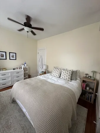 $4,600 | 194 H Street, Unit 3, Boston, MA 02127