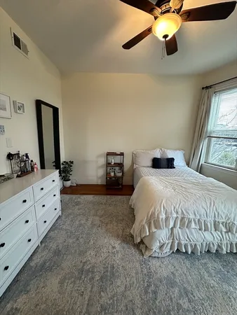 $4,600 | 194 H Street, Unit 3, Boston, MA 02127