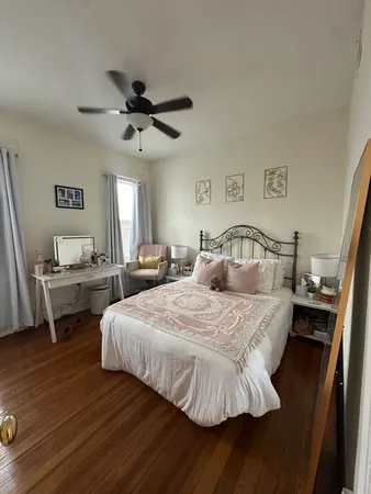 $4,600 | 194 H Street, Unit 3, Boston, MA 02127