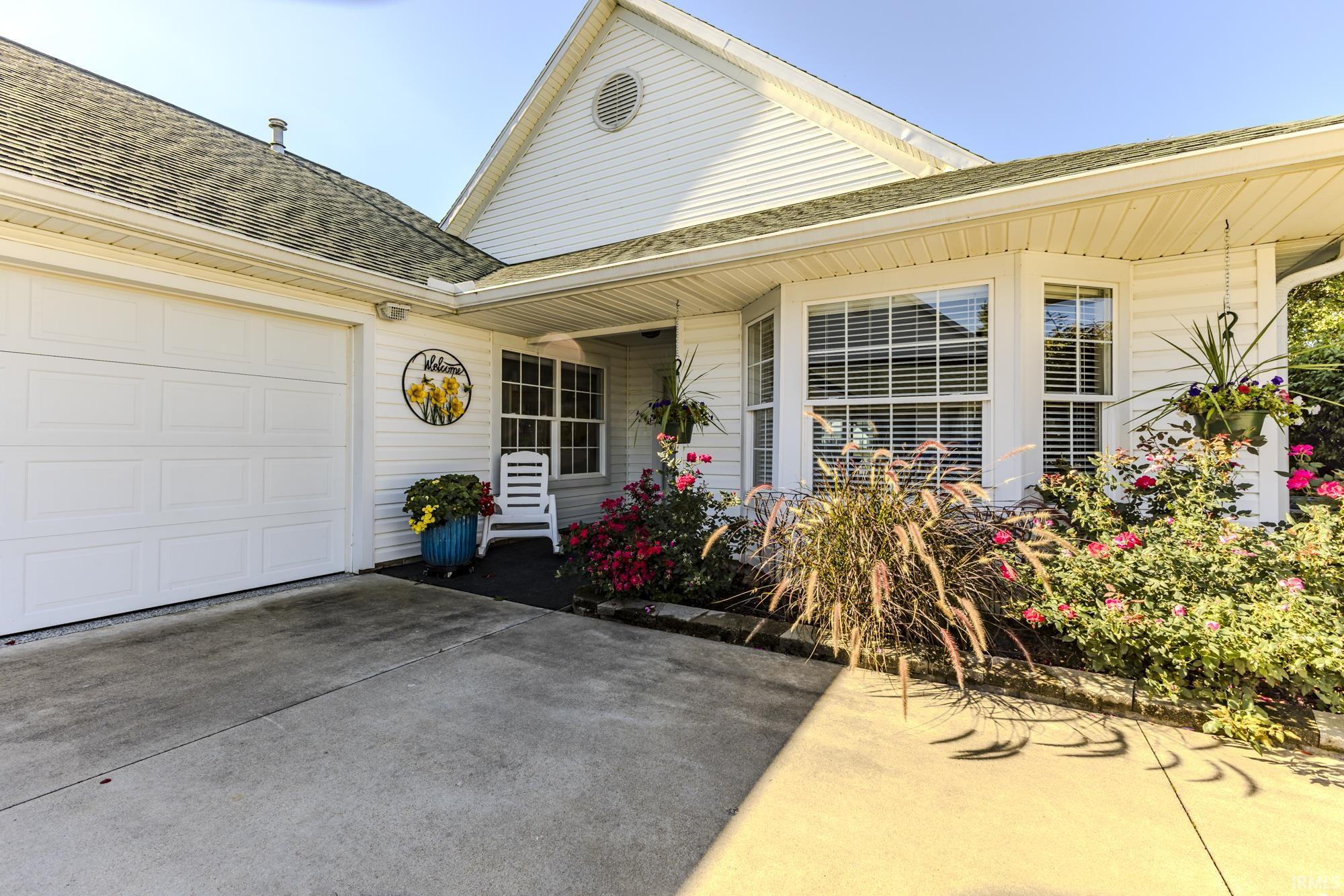 5115 West Preakness Court Muncie, IN 47304 - Photo 2 of 36