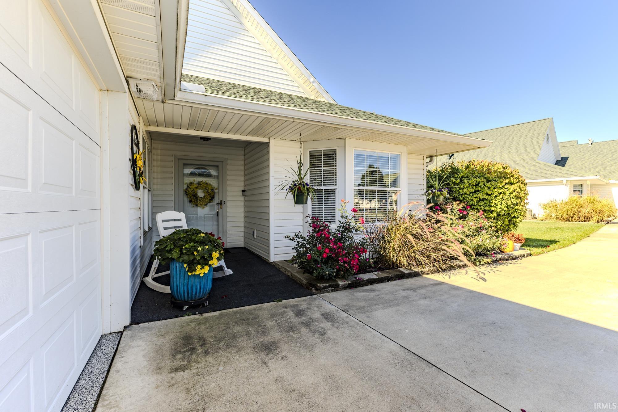 5115 West Preakness Court Muncie, IN 47304 - Photo 3 of 36