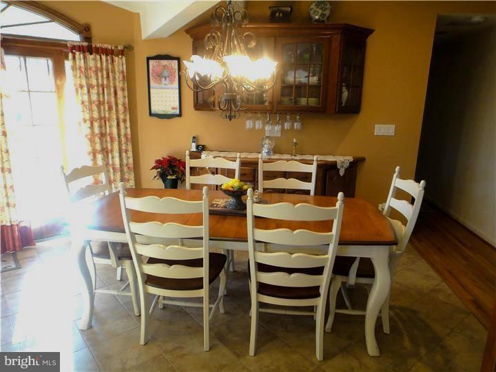 1066 Herschel Road Philadelphia, PA 19116 - Photo 11 of 22
