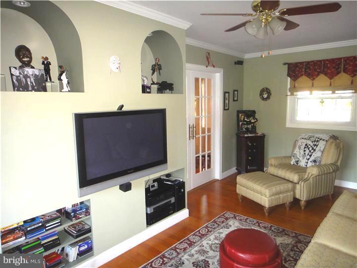 1066 Herschel Road Philadelphia, PA 19116 - Photo 13 of 22