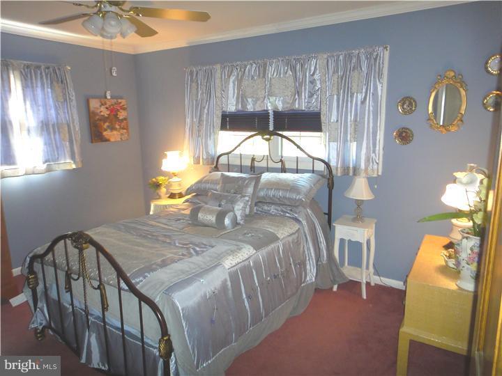 1066 Herschel Road Philadelphia, PA 19116 - Photo 17 of 22 Bedroom 2