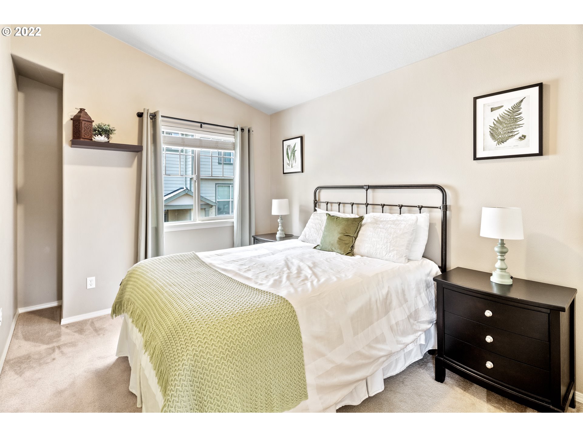 15568 Southwest Stone Ridge Circle Beaverton, OR 97007 - Photo 20 of 32 Gallery Image 20