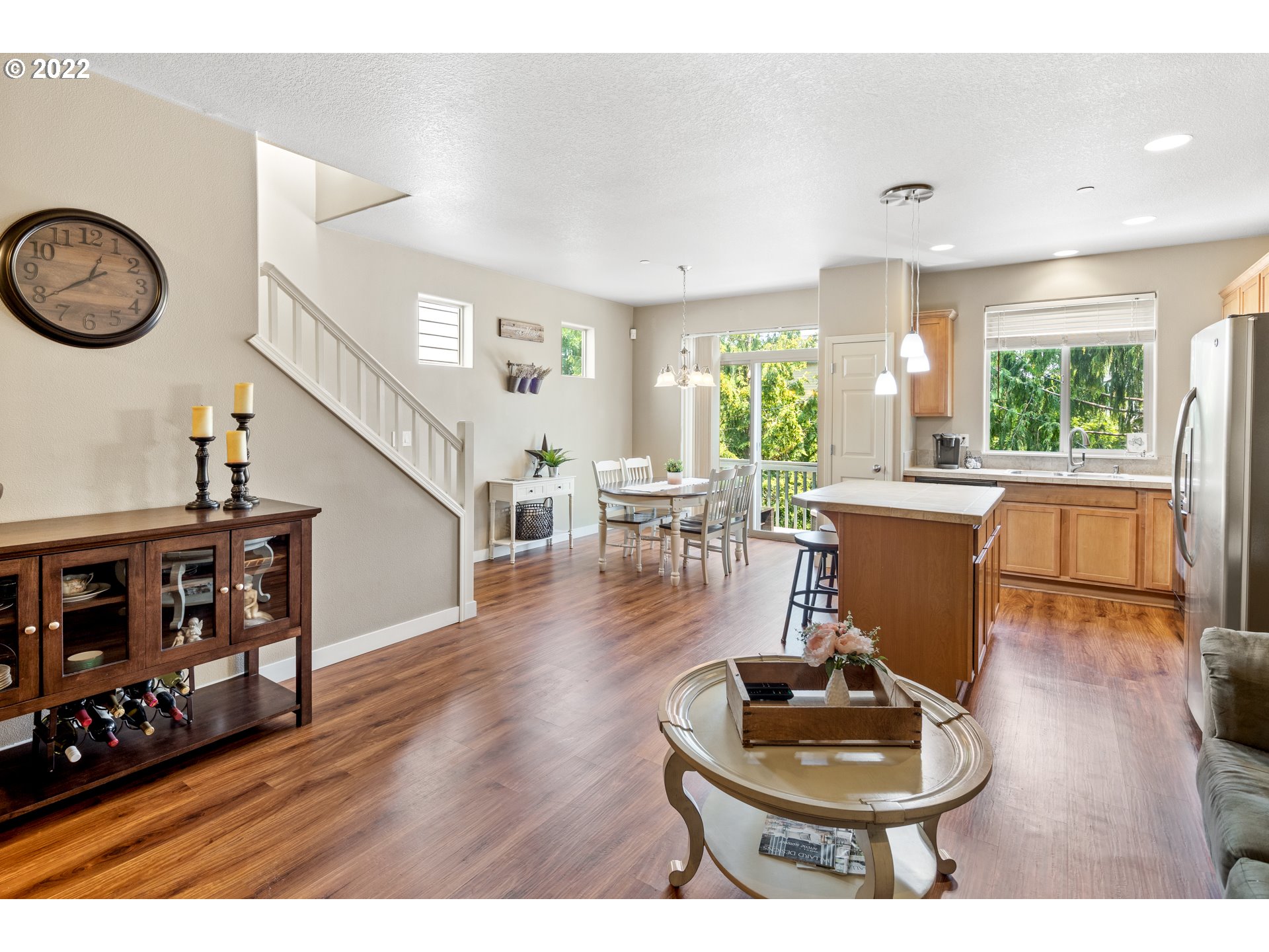 15568 Southwest Stone Ridge Circle Beaverton, OR 97007 - Photo 7 of 32 Gallery Image 7