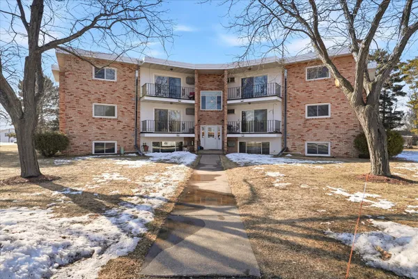 $139,900 | 1150 Dellwood Street South, Unit 103, Cambridge, MN 55008