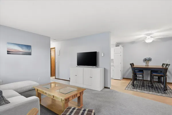 $139,900 | 1150 Dellwood Street South, Unit 103, Cambridge, MN 55008