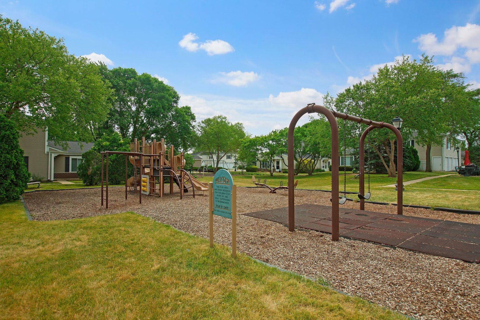 1481 Quaker Lane, Unit 117B Prospect Heights, IL 60070 - Photo 24 of 24 a view of a park