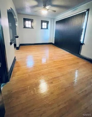 $850 | 4640 Carter Avenue, Unit 2, St. Louis, MO 63115