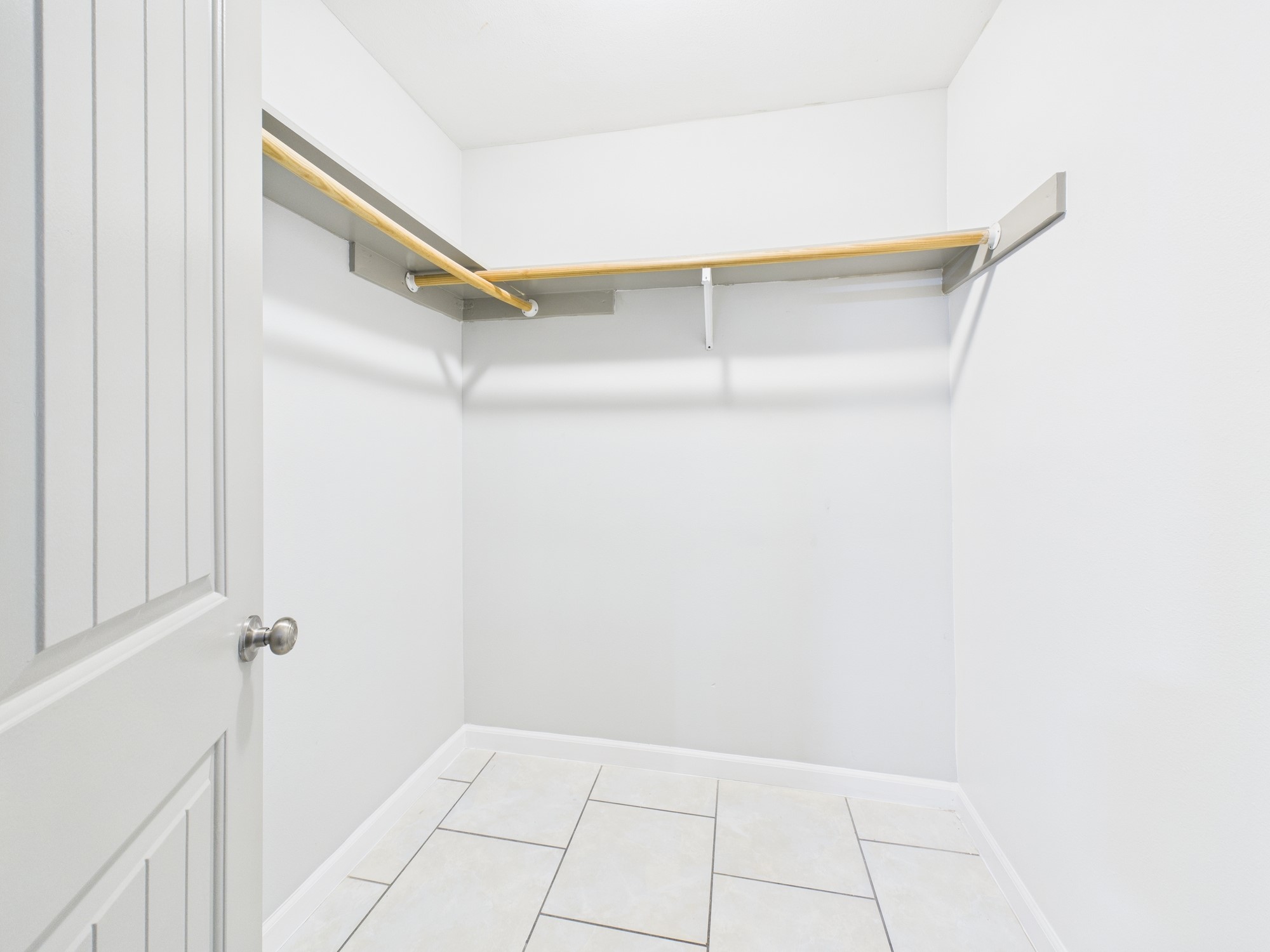 7836 Bateman Lane, Unit 7836 Houston, TX 77088 - Photo 21 of 44 a view of an empty walk in closet