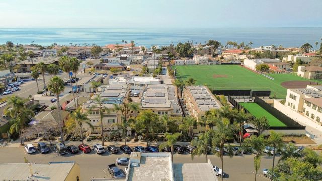 $2,225,000 | 7530 Draper Avenue, Unit 2, La Jolla, CA 92037