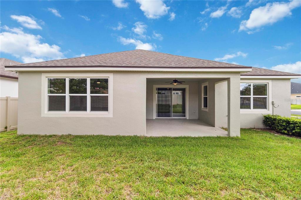 2066 Cresswell Street Ocoee, FL 34761 - Photo 23 of 32 a front view of house with yard