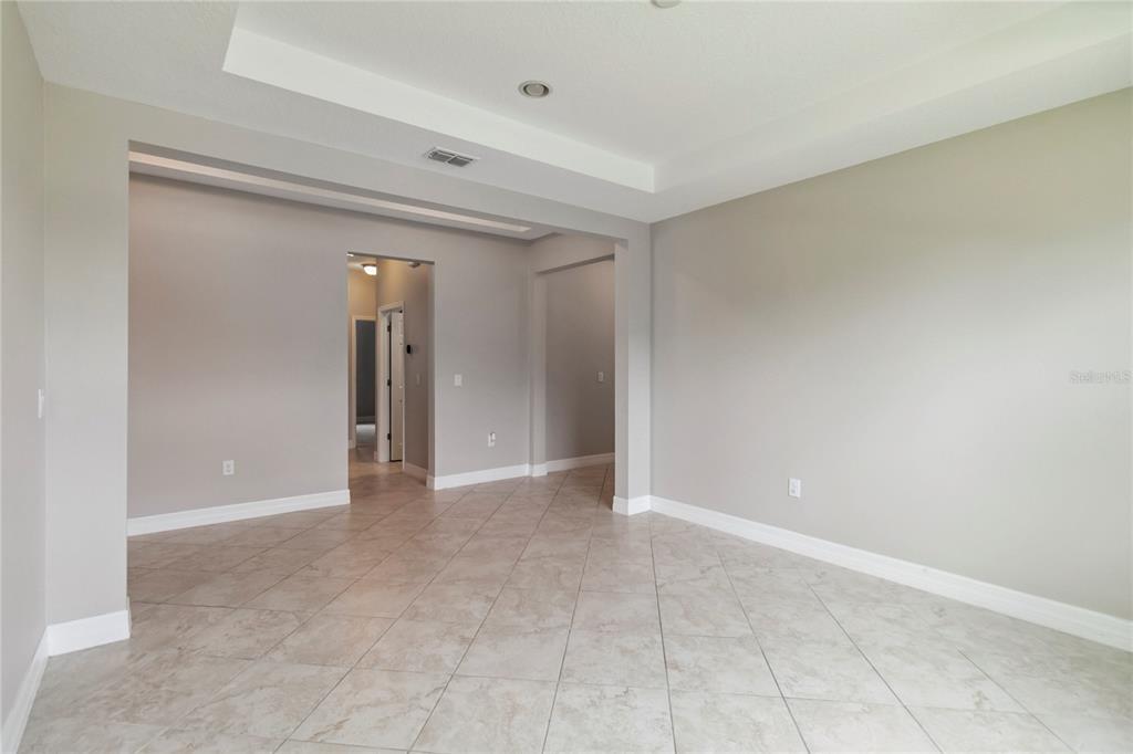 2066 Cresswell Street Ocoee, FL 34761 - Photo 7 of 32 a view of an empty room