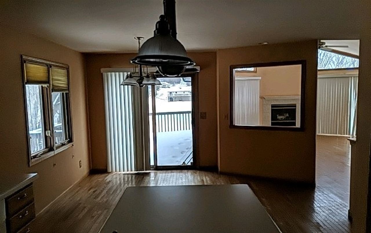 1715 Lake Summerset Road Davis, IL 61019 - Photo 4 of 9 a view of empty room with window