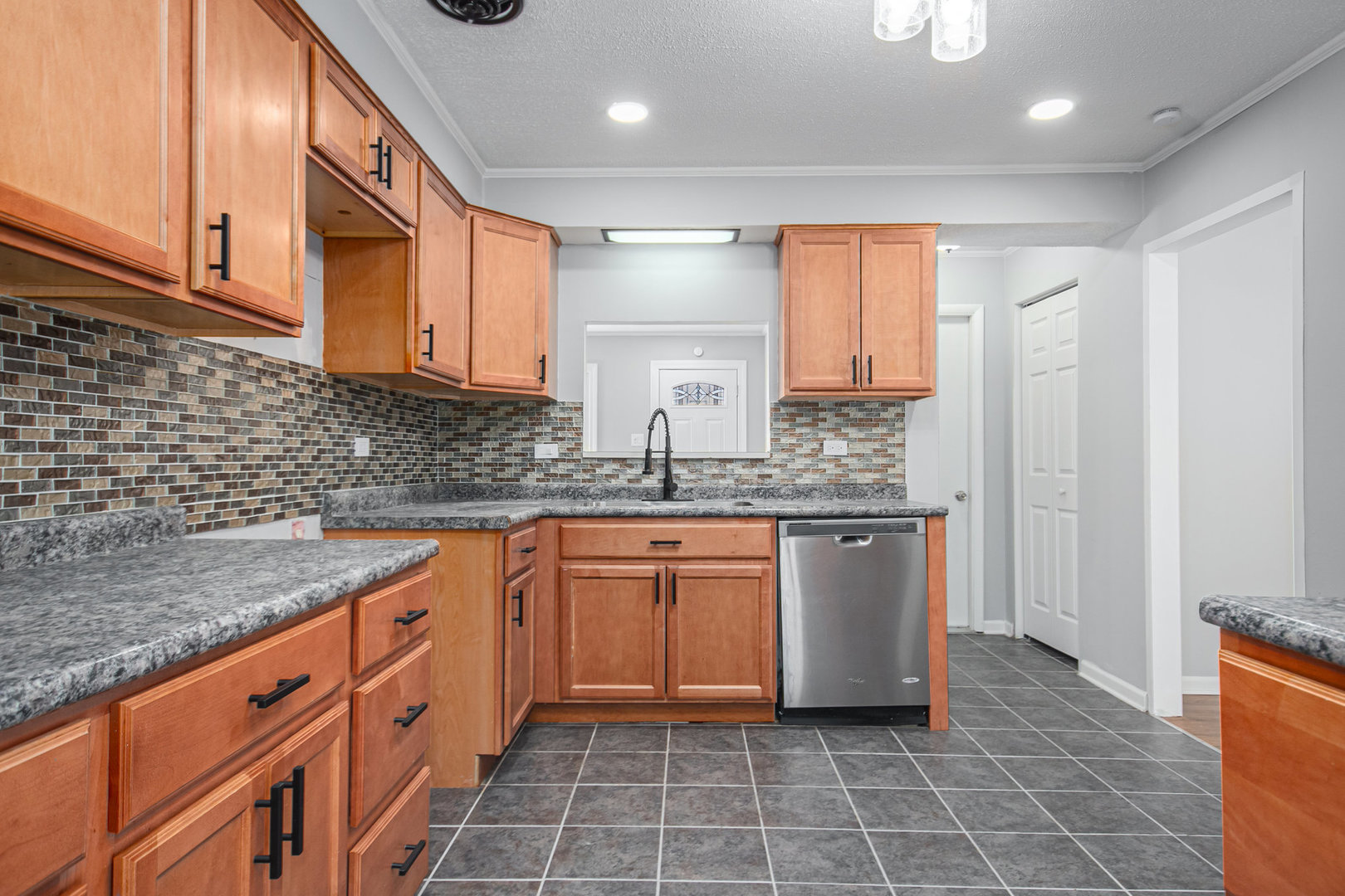204 Rich Road Park Forest, IL 60466 - Photo 20 of 27 Gallery Image 20