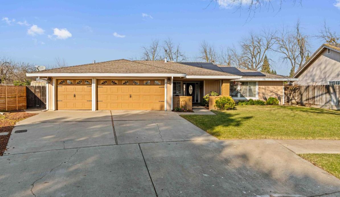 3345 Shamrock Place Merced, CA 95340 - Photo 2 of 37