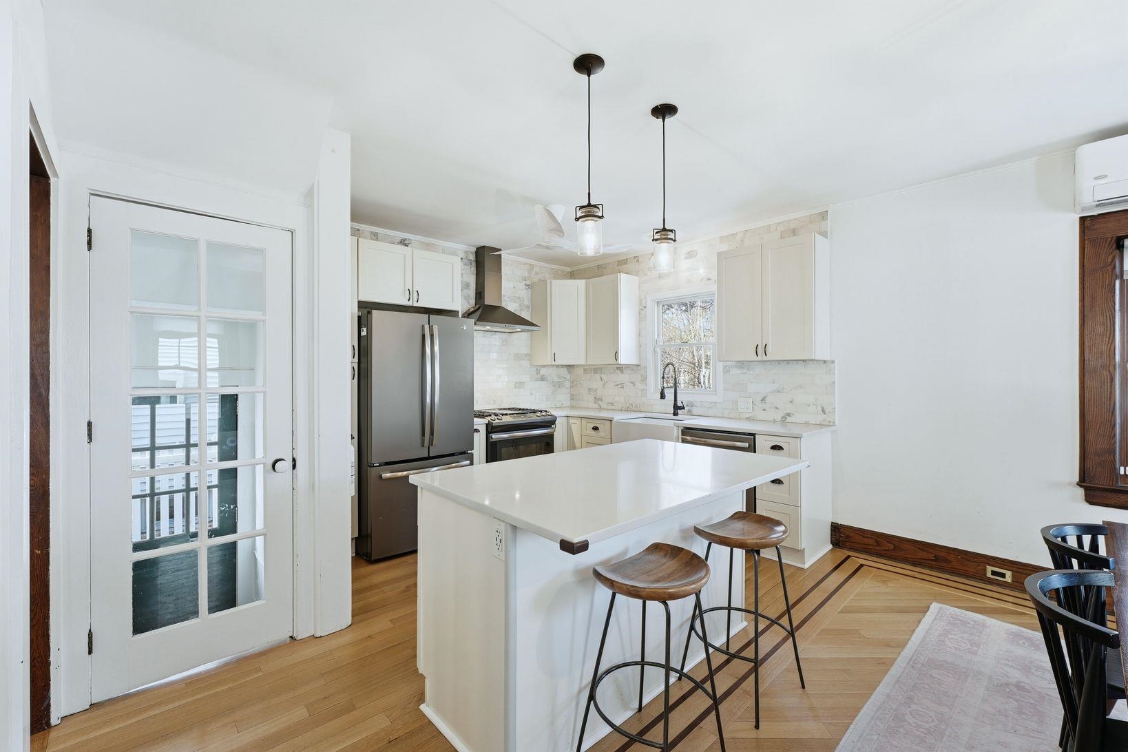 32 Dodd Street Montclair, NJ 07042 - Photo 12 of 36