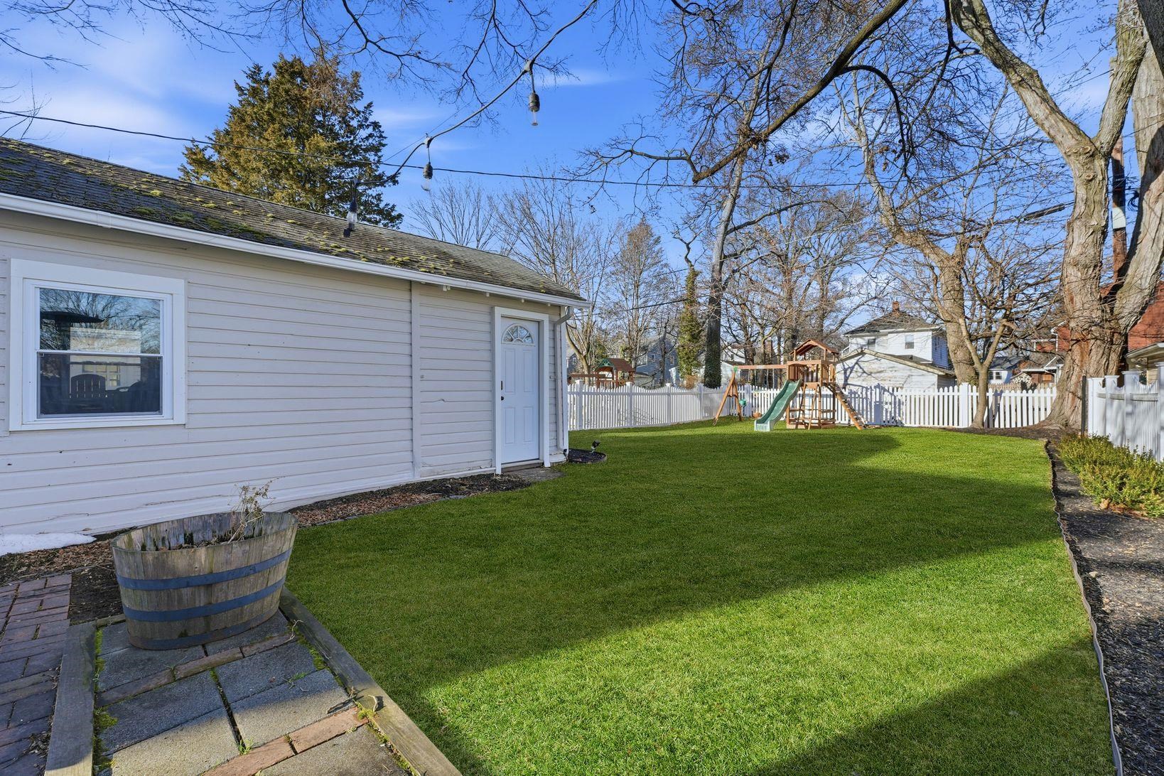 32 Dodd Street Montclair, NJ 07042 - Photo 34 of 36 a view of a backyard with plants and large tree