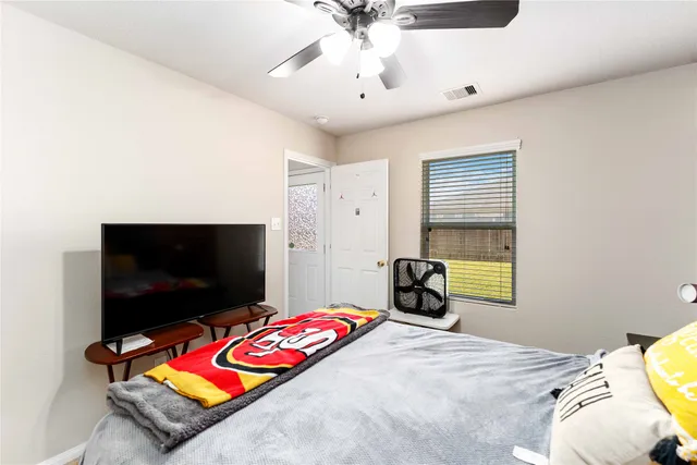 $299,500 | 2114 Bishop Hollow Lane, Rosenberg, TX 77471