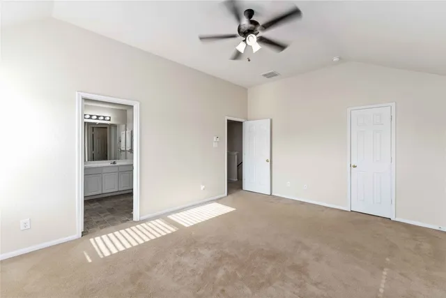 $299,500 | 2114 Bishop Hollow Lane, Rosenberg, TX 77471