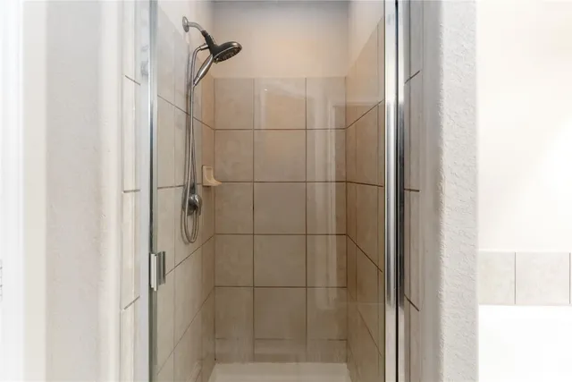 $299,500 | 2114 Bishop Hollow Lane, Rosenberg, TX 77471