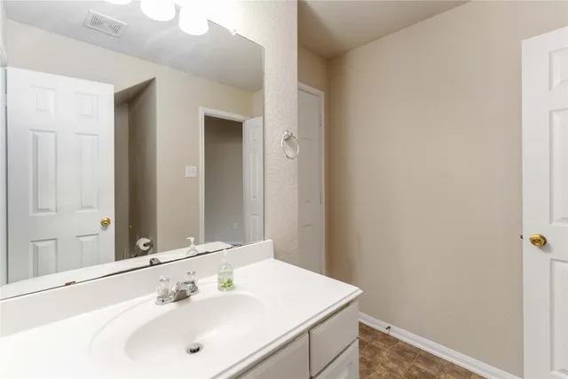 $299,500 | 2114 Bishop Hollow Lane, Rosenberg, TX 77471