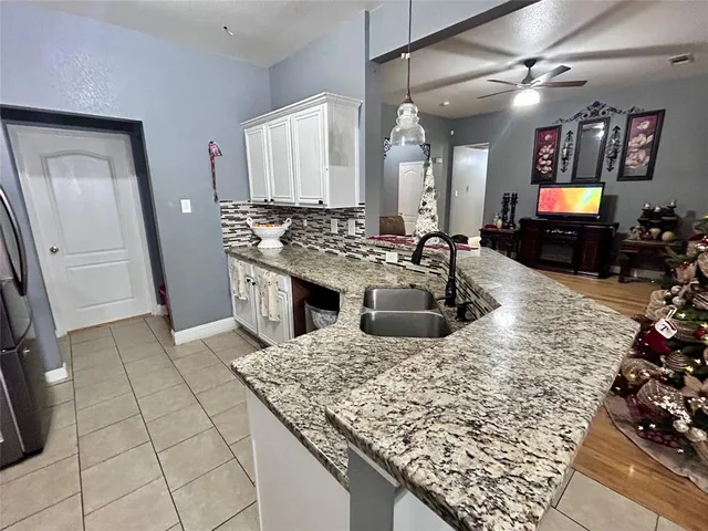 $315,000 | 1216 Rio Vista Drive, DeSoto, TX 75115