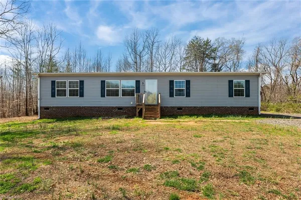 $225,000 | 182 Pond View Drive, Ruffin, NC 27326