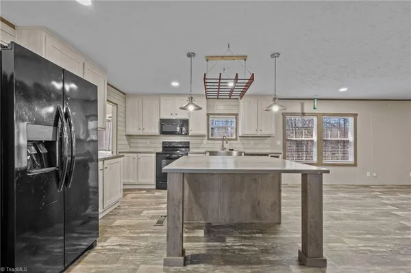 $225,000 | 182 Pond View Drive, Ruffin, NC 27326