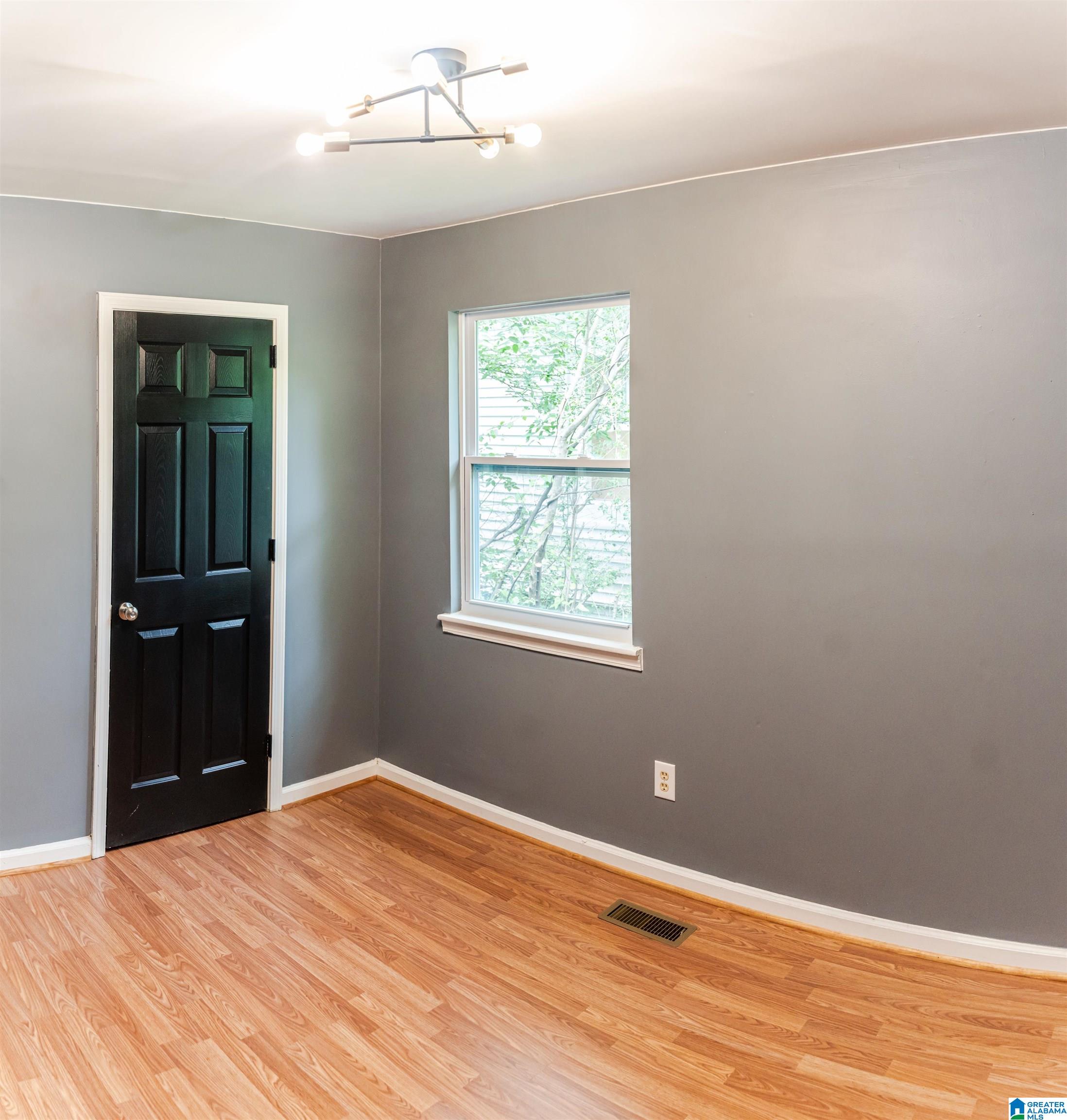 1617 Warrior Road Birmingham, AL 35208 - Photo 14 of 18