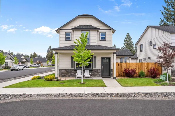 $625,000 | 702 North Willitts Street, Sisters, OR 97759
