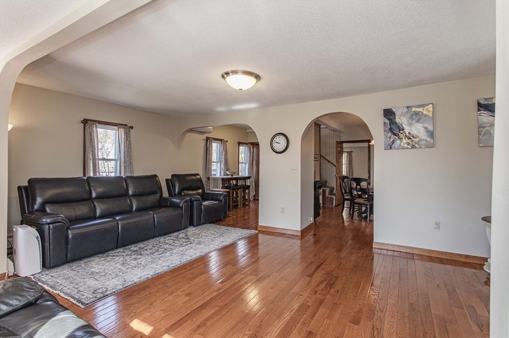 4 Page Street Fairhaven, MA 02719 - Photo 11 of 41