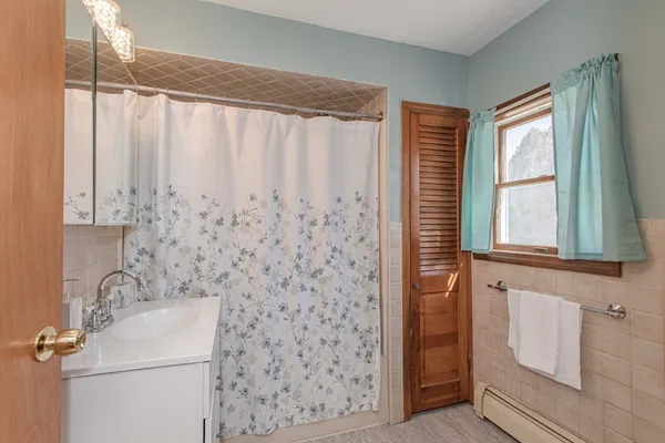 $499,000 | 4 Page Street, Fairhaven, MA 02719