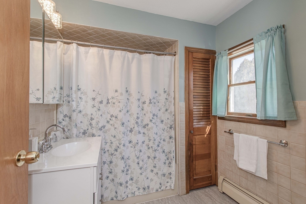 4 Page Street Fairhaven, MA 02719 - Photo 29 of 41