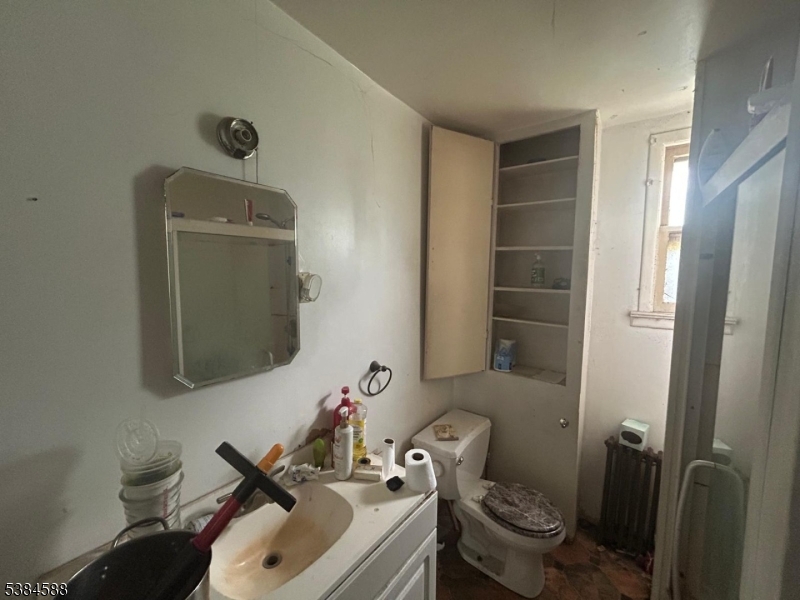 73 Main Street Belleville, NJ 07109 - Photo 8 of 16