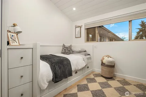 $1,649,000 | 15925 70th Avenue Northeast, Kenmore, WA 98028