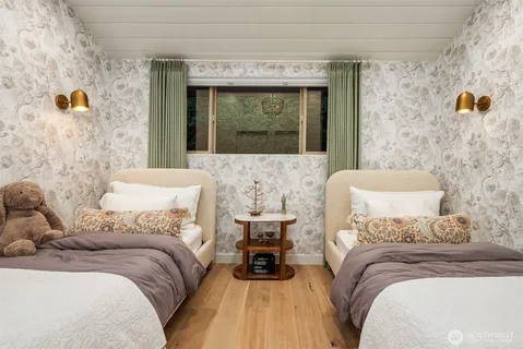 $1,649,000 | 15925 70th Avenue Northeast, Kenmore, WA 98028