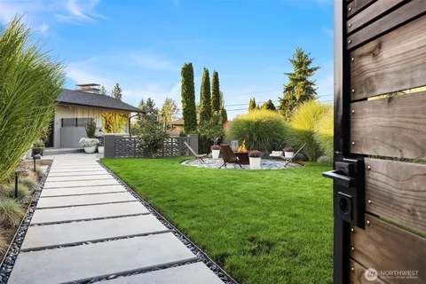 $1,649,000 | 15925 70th Avenue Northeast, Kenmore, WA 98028