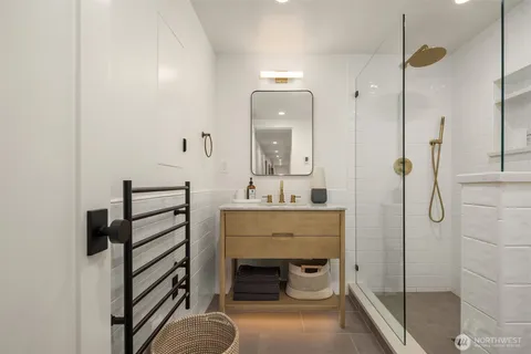 $1,649,000 | 15925 70th Avenue Northeast, Kenmore, WA 98028