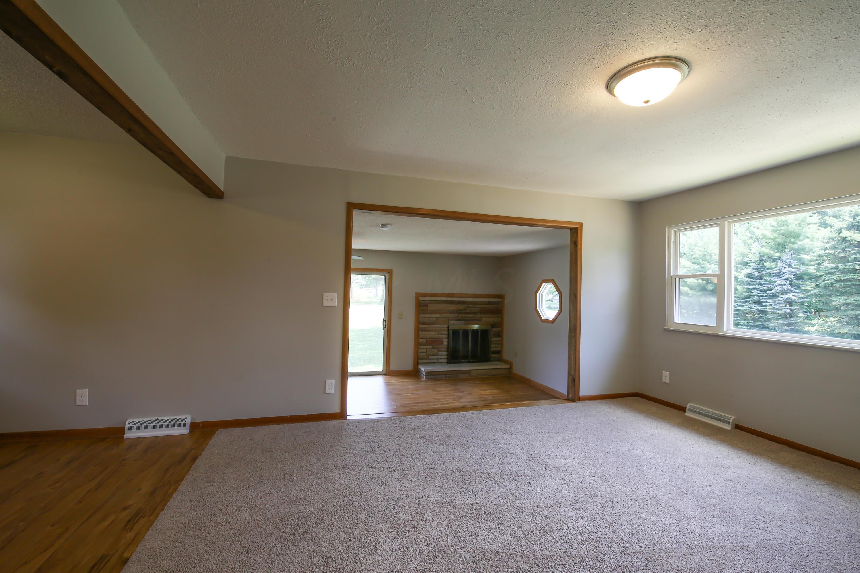 14752 Cleveland Road Southwest Pataskala, OH 43062 - Photo 9 of 29