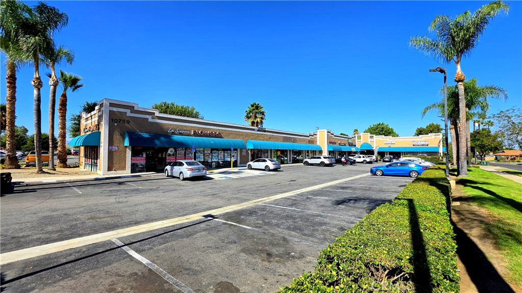 10759 Magnolia Avenue, Unit H Riverside, CA 92505 - Photo 19 of 19 Gallery Image 19