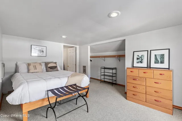 $359,900 | 16862 East Boileaus G Dock, Bayview, ID 83803